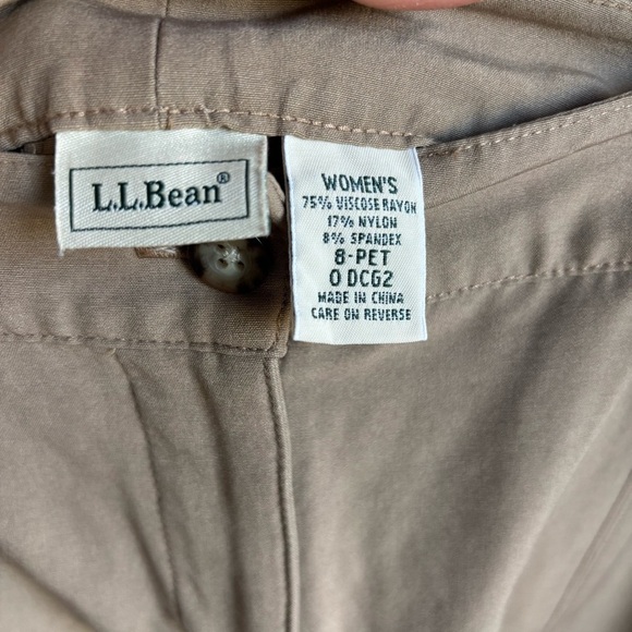 L.L. Bean Trail Hiking Pants Women's 8P Petite Nylon Tan Straight Leg Pockets - Picture 10 of 11